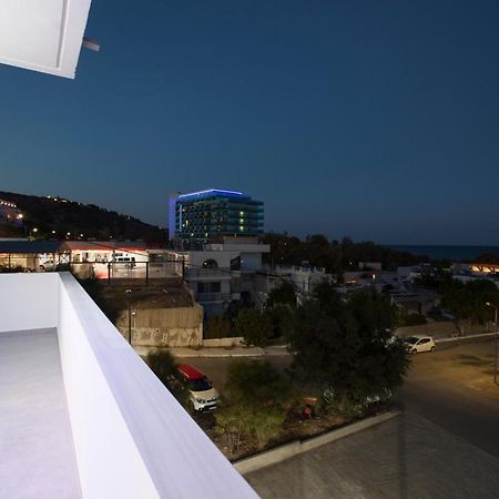 The Azure Blue Apt Фалираки Экстерьер фото